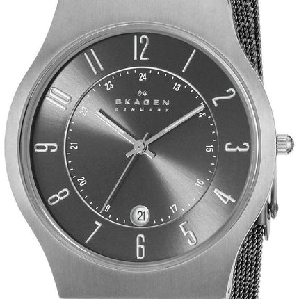 Skagen Gunmetal grå urskive Titanium Case Mesh armbånd 233XLTTM Herreur