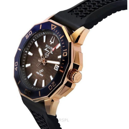 Bulova Marine Star sort silikonerem Brun skive Precisionist Quartz Diver&#39,s 200M 98B421 herreur