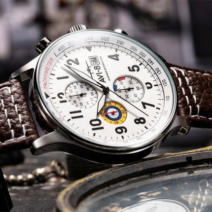 AVI-8 Hawker Hurricane Classic Chronograph Classic White Dial Quartz AV-4011-01 herreur