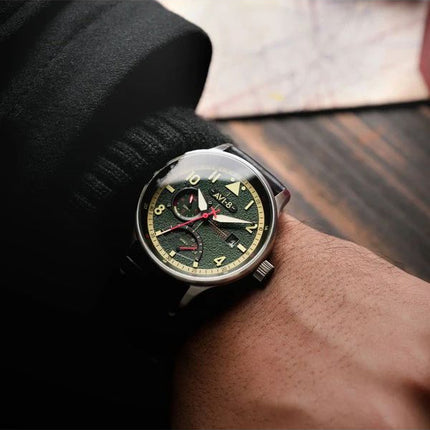 AVI-8 Hawker Hurricane Mckellar Dual Time Gothic Green Dial Quartz AV-4101-0A herreur med ekstra rem