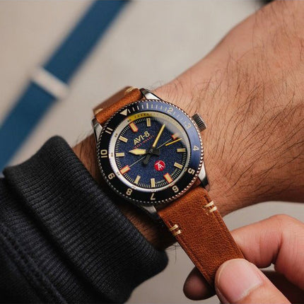 AVI-8 Flyboy Tuskegee Airmen Meca-Quartz Limited Edition Lucera Blue Dial AV-4103-02 Herreur med ekstra rem