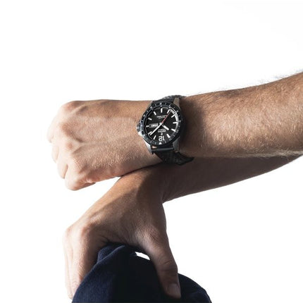 Festina Titanium Læderrem Black Dial Quartz F20699-4 100M herreur