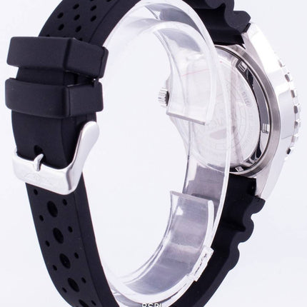 Invicta Pro Diver 32303 Quartz Herreur