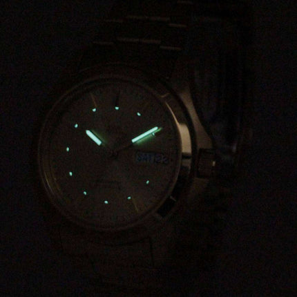 Renoveret Seiko 5 Automatisk 21 Juveler SNKK98 SNKK98K1 SNKK98K Herreur