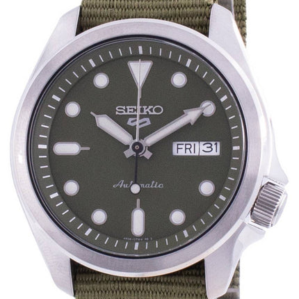 Seiko 5 Sports Green Dial Nylonrem Automatisk SRPE65 SRPE65K1 SRPE65K 100M Herreur