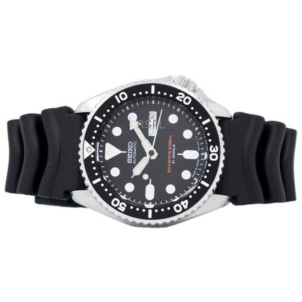 Renoveret Seiko Black Dial Automatic Diver&#39;s SKX007J1 200M herreur