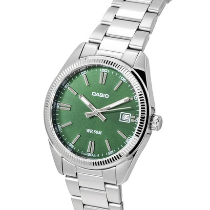 Casio analog rustfrit stål grøn urskive kvarts UTP-1302PD-3A1V unisexur