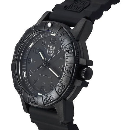 Luminox Leatherback SEA Turtle Silikonerem Black Dial Swiss Quartz XS.0301.BO.L 100M herreur